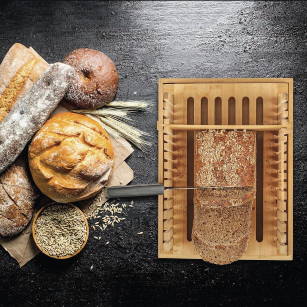 Taglieri da pane