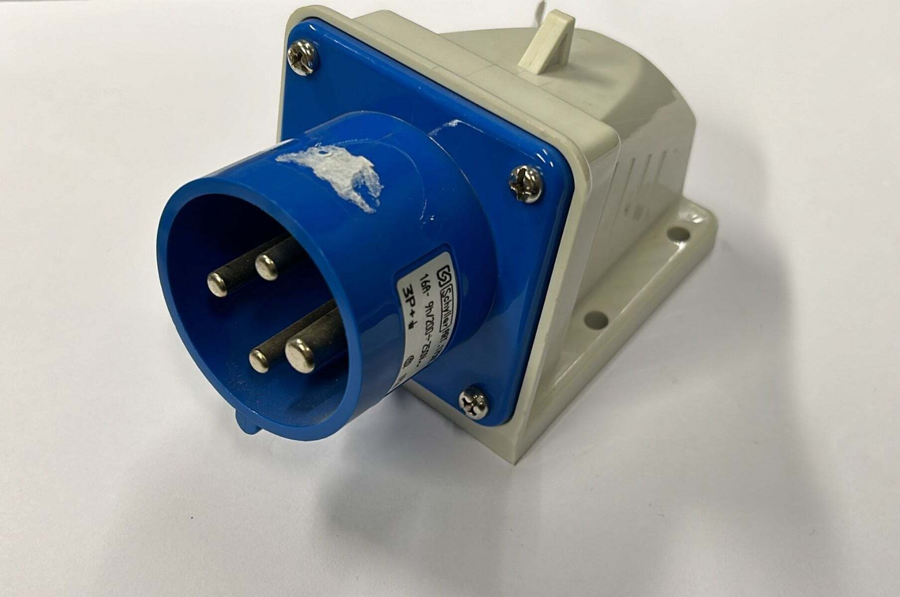 Intellinet Adattatore Frutti RJ45 per Legrand Vela Bianco Intellinet Adattatore Frutti RJ45 per Legrand Vela Bianco